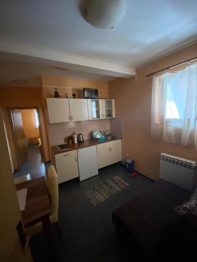 יהורינה Ivkovic Apartments מראה חיצוני תמונה